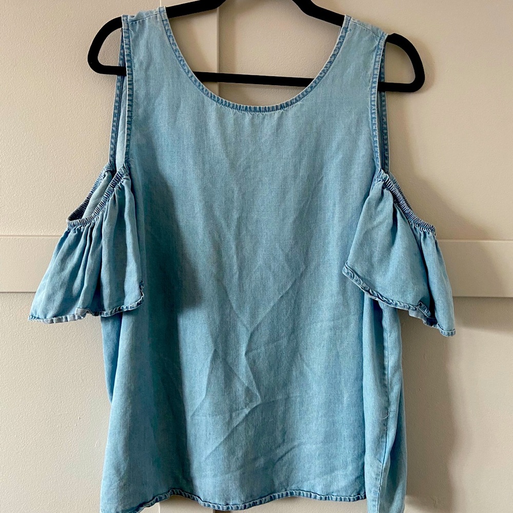Cold shoulder denim top